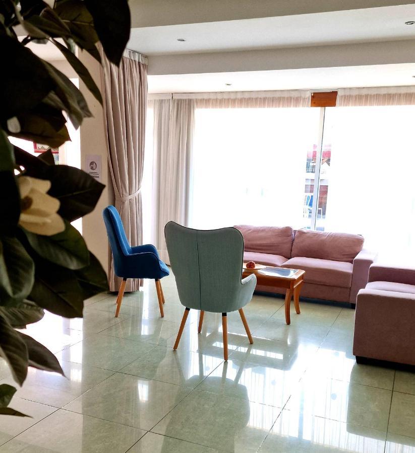 M. Moniatis Hotel Limassol Exterior foto