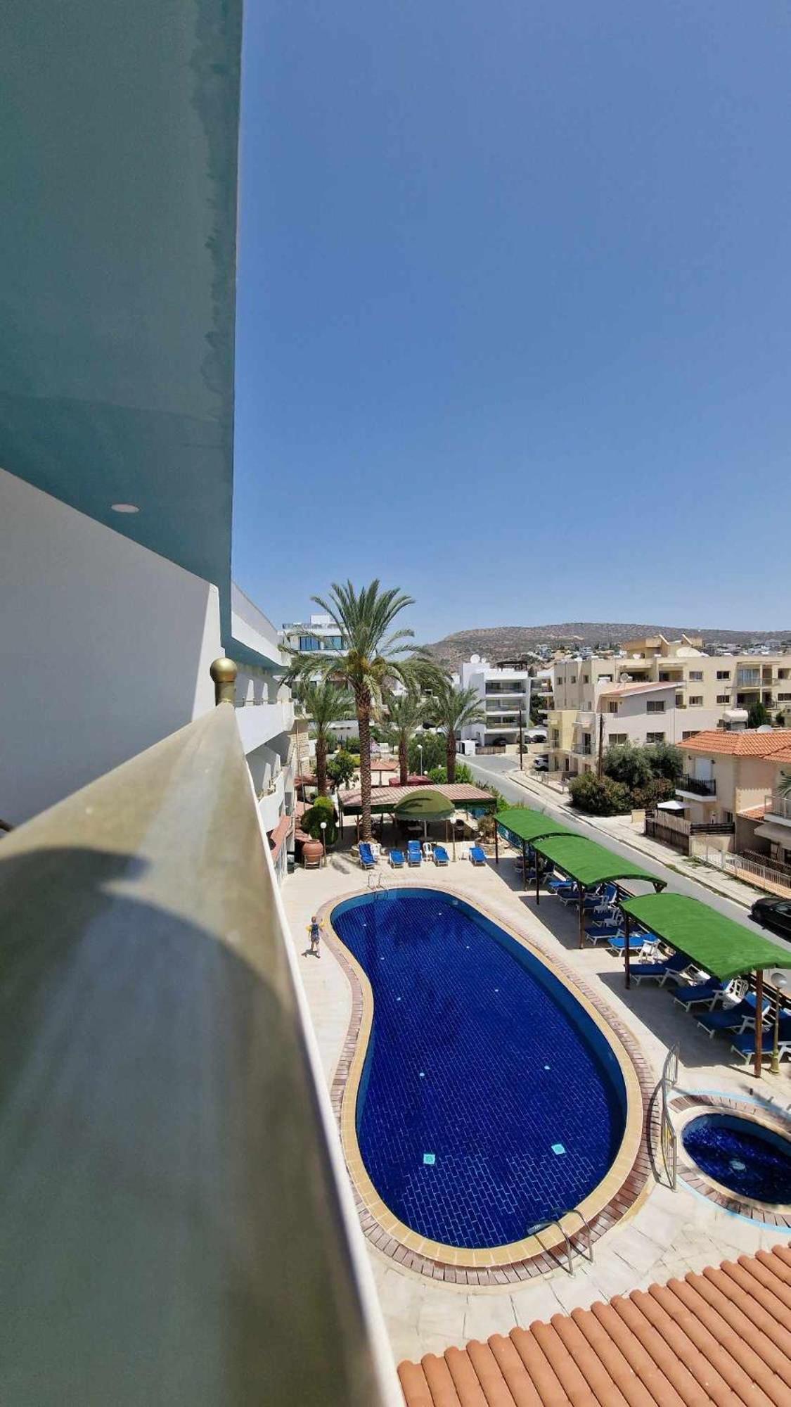 M. Moniatis Hotel Limassol Exterior foto