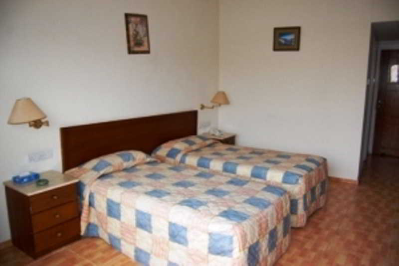 M. Moniatis Hotel Limassol Exterior foto