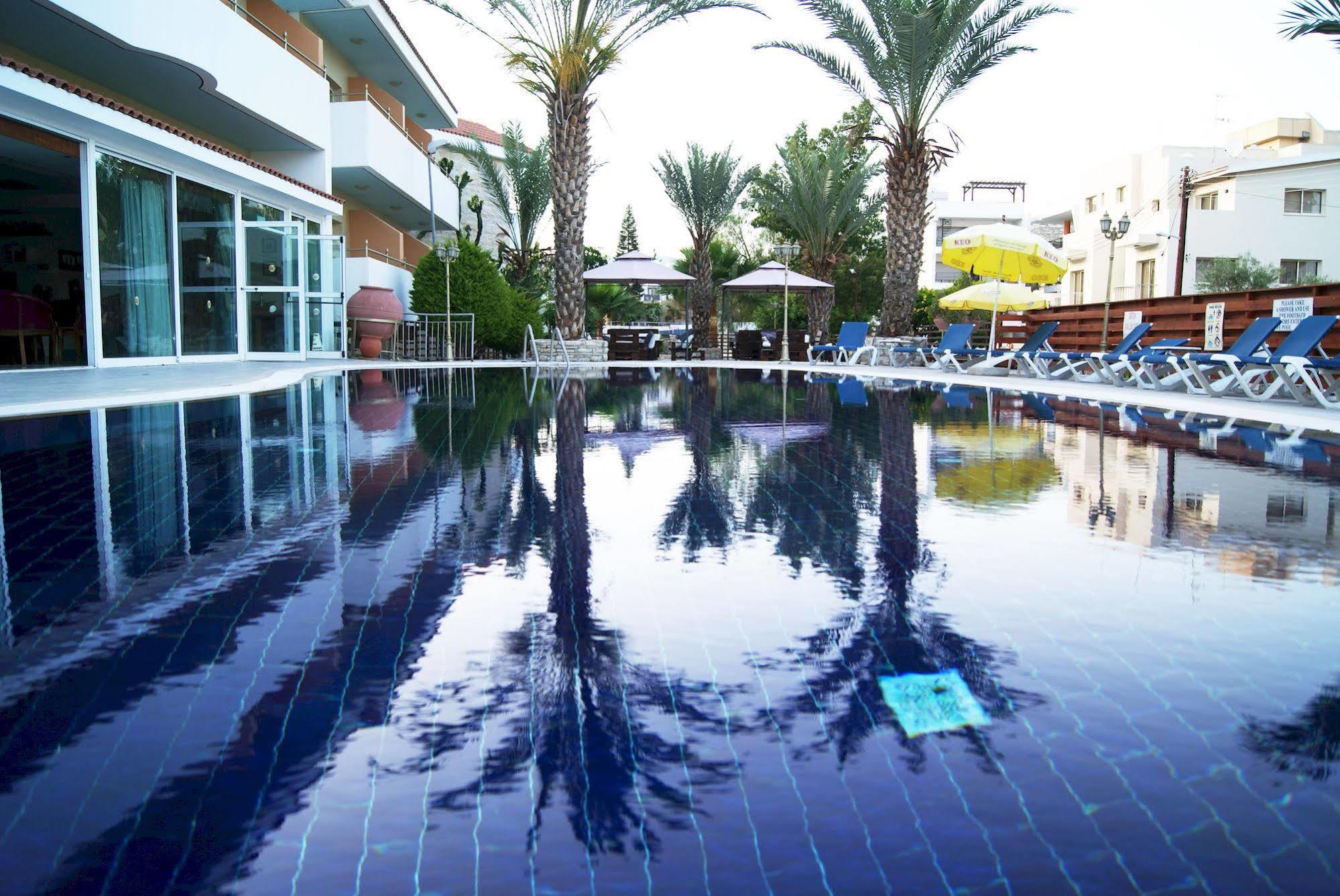 M. Moniatis Hotel Limassol Exterior foto