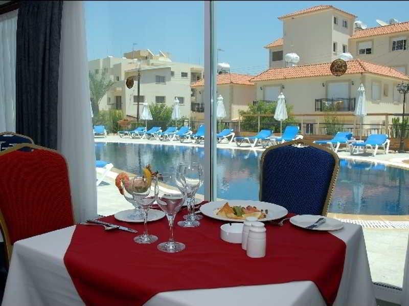 M. Moniatis Hotel Limassol Exterior foto