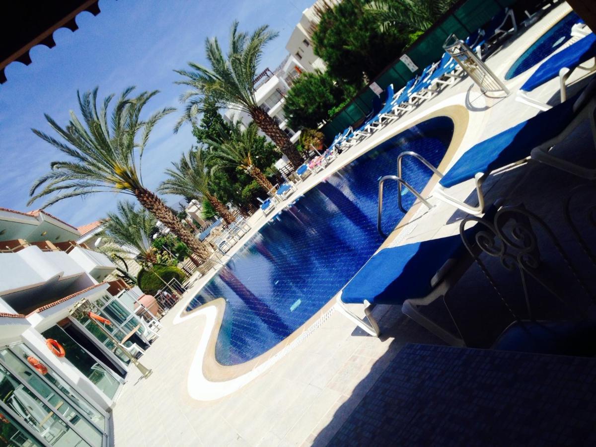 M. Moniatis Hotel Limassol Exterior foto